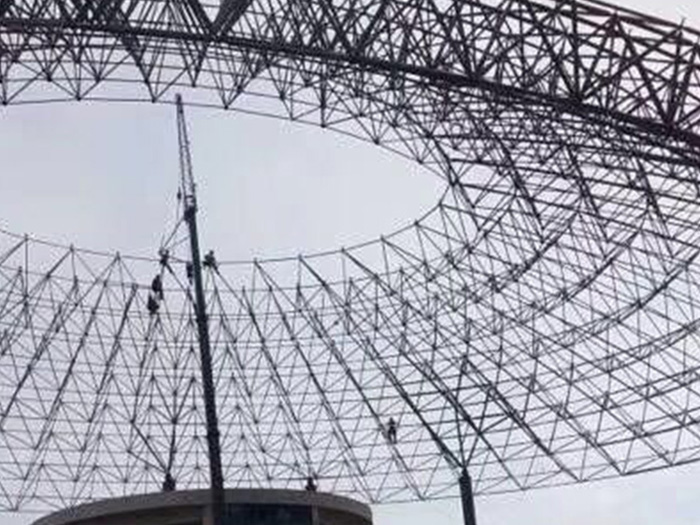 清远篮球馆球形网架厂家价格
