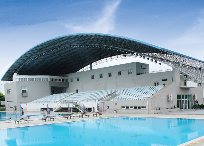 新疆游泳馆网架
