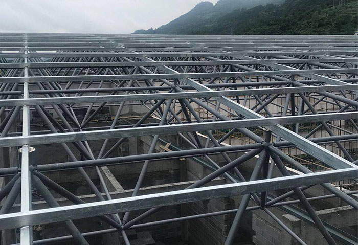 贵州仁怀冠英学校艺体楼网架
